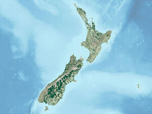 Image of a map of New Zealand showing the location of LINZ-managed Crown property. 